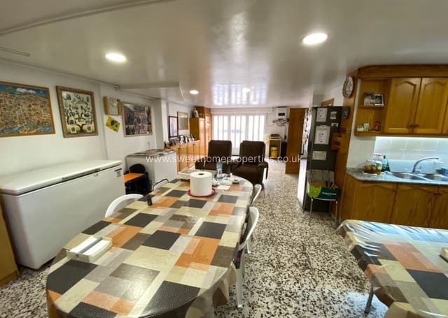 4 soverom Hus til salgs i Sax med garasje - € 199 995 (Ref: 10165658)