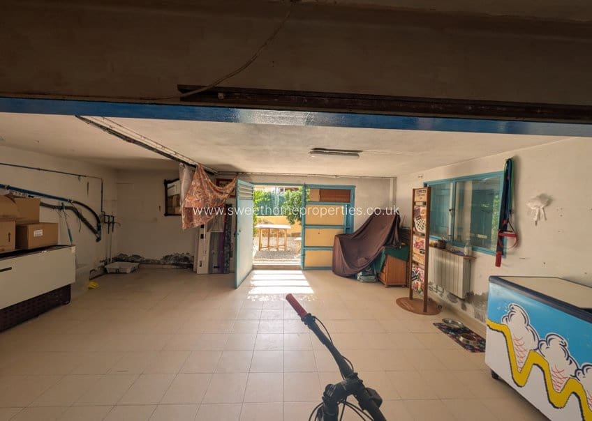 3 bedroom Townhouse for sale in Salinas with garage - € 199,995 (Ref: 10165659)