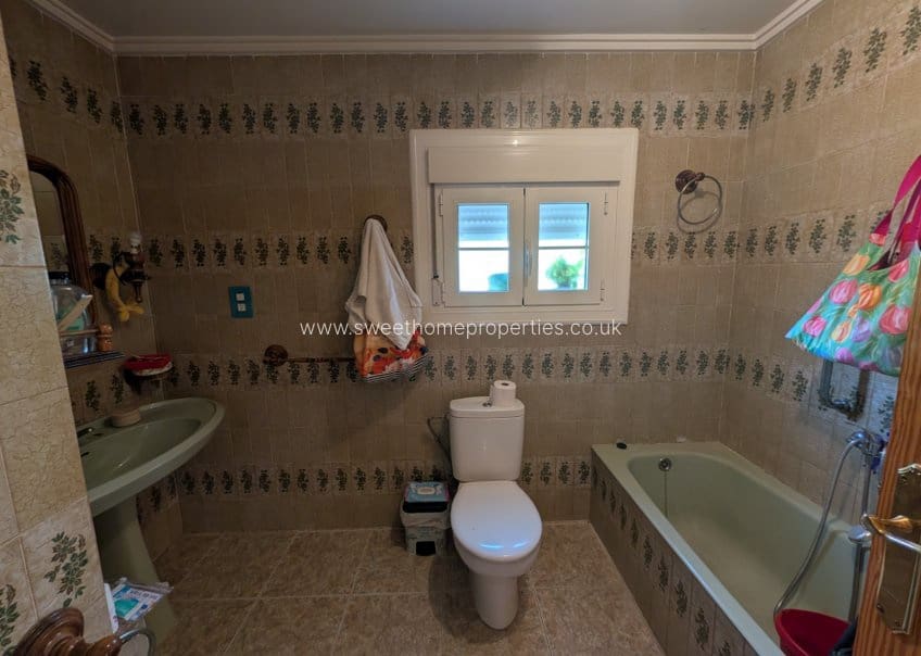 3 bedroom Townhouse for sale in Salinas with garage - € 199,995 (Ref: 10165659)