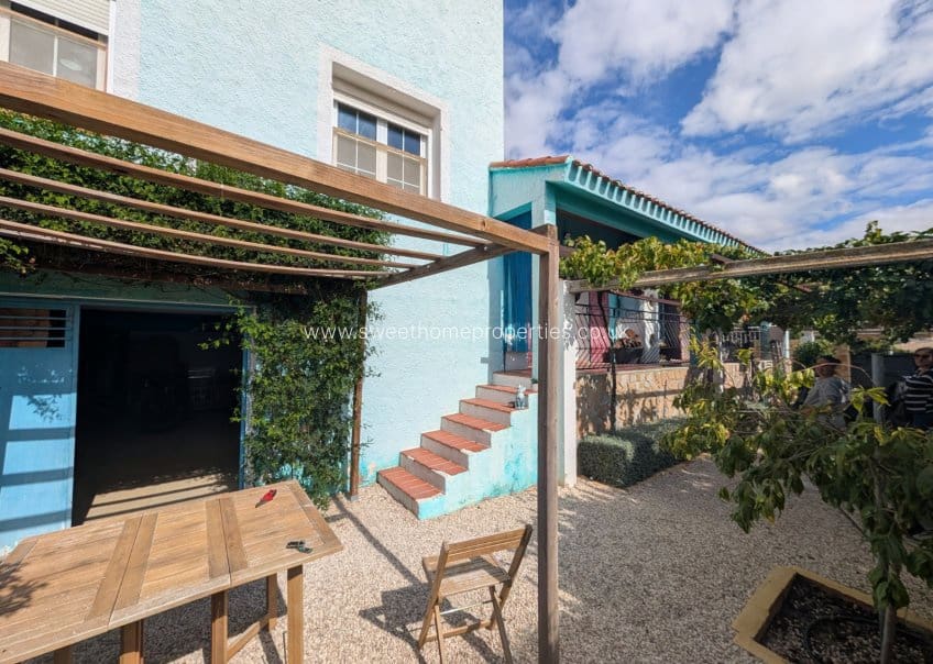 3 bedroom Townhouse for sale in Salinas with garage - € 199,995 (Ref: 10165659)