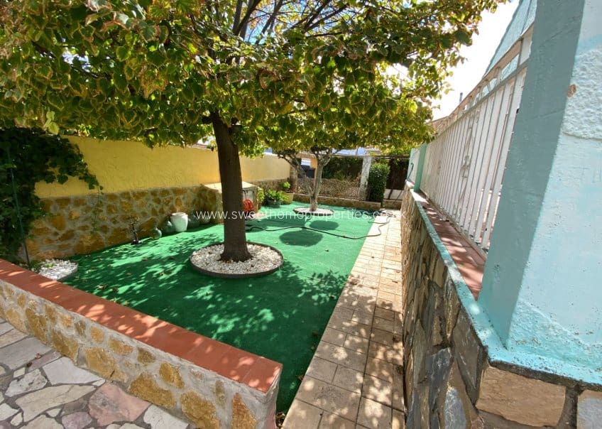 3 bedroom Townhouse for sale in Salinas with garage - € 199,995 (Ref: 10165659)