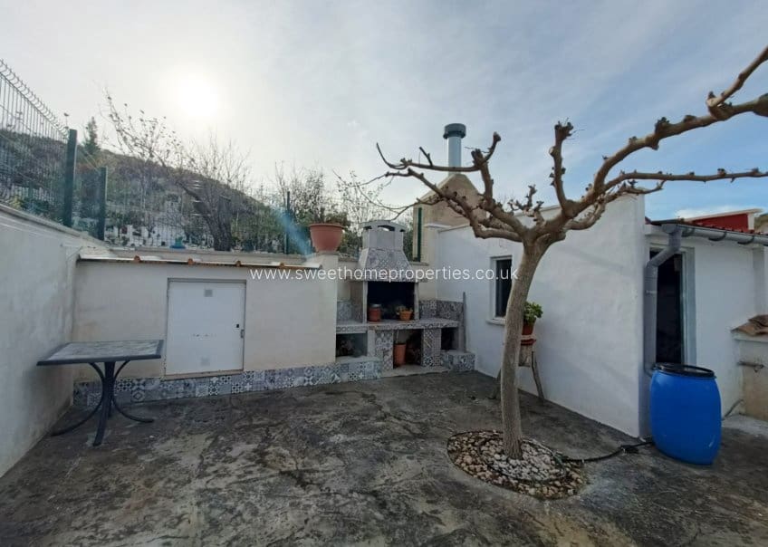 3 soveværelse Byhus til salg i Barinas med garage - € 133.500 (Ref: 10165660)