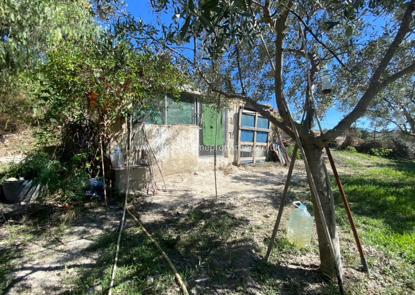 4 bedroom Finca/Country House for sale in Sax with pool garage - € 239,995 (Ref: 10165805)