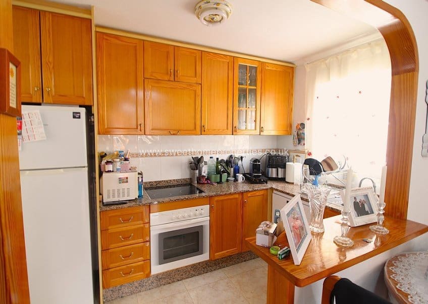3 bedroom Townhouse for sale in Playa Flamenca with pool garage - € 179,999 (Ref: 10167513)