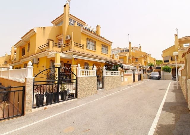 3 Zimmer Haus zu verkaufen in Playa Flamenca, Orihuela mit Pool Garage - 179.999 € (Ref: 10167513)
