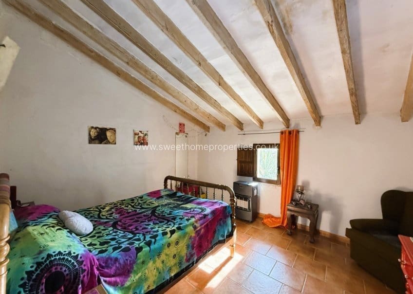3 Zimmer Finca/Landgut zu verkaufen in Pinoso mit Pool Garage - 129.000 € (Ref: 10172234)