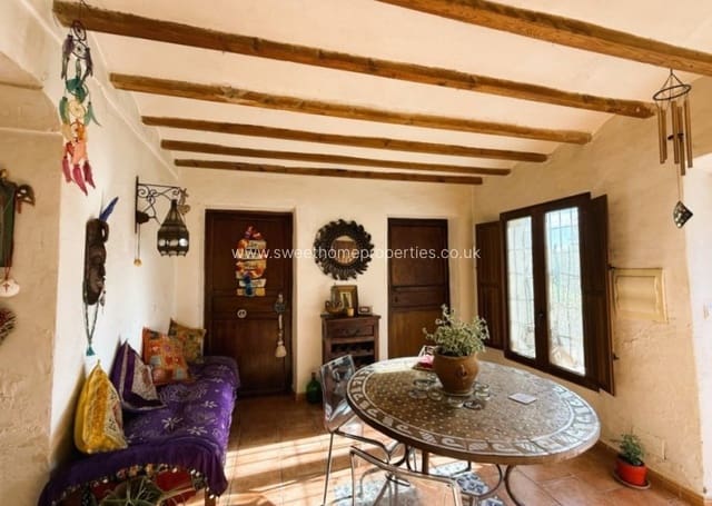 3 Zimmer Finca/Landgut zu verkaufen in Pinoso mit Pool Garage - 129.000 € (Ref: 10172234)