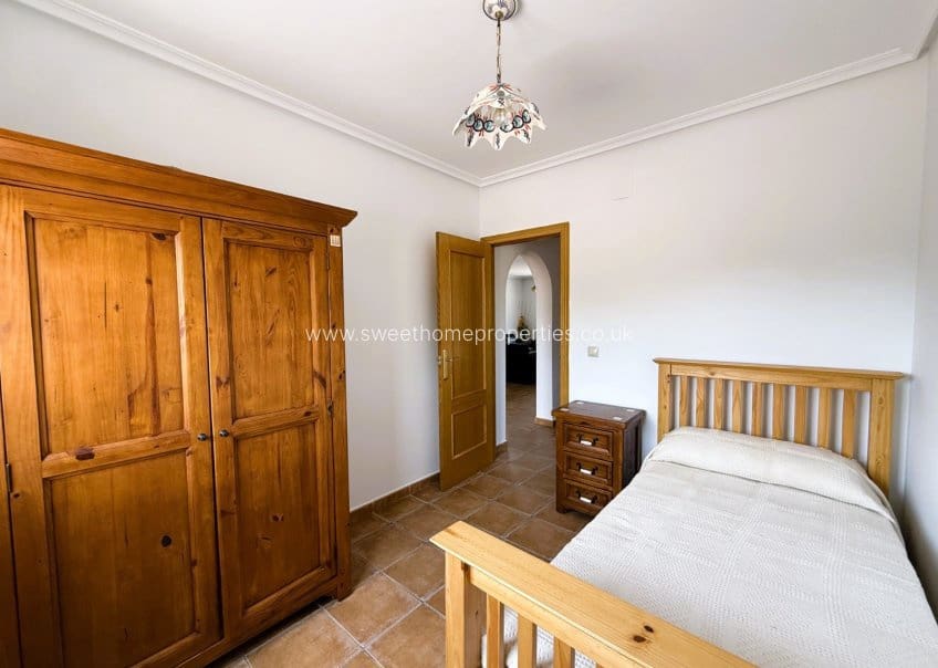 3 slaapkamer Finca/Landhuis te koop in Monovar / Monover met zwembad - € 320.000 (Ref: 10172713)