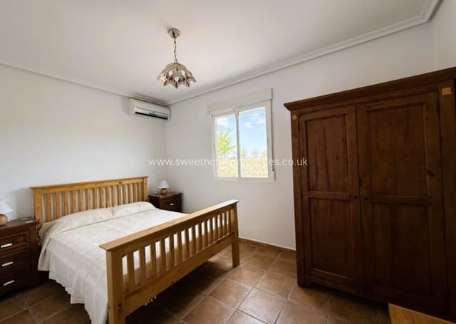 Finca/Casa Rural de 3 habitaciones en Monóvar / Monóver en venta con piscina - 320.000 € (Ref: 10172713)
