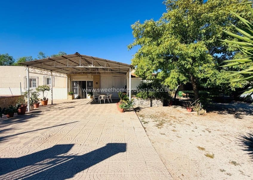 4 soveværelse Finca/Landehus til salg i Crevillente / Crevillent med swimmingpool - € 300.000 (Ref: 10179476)