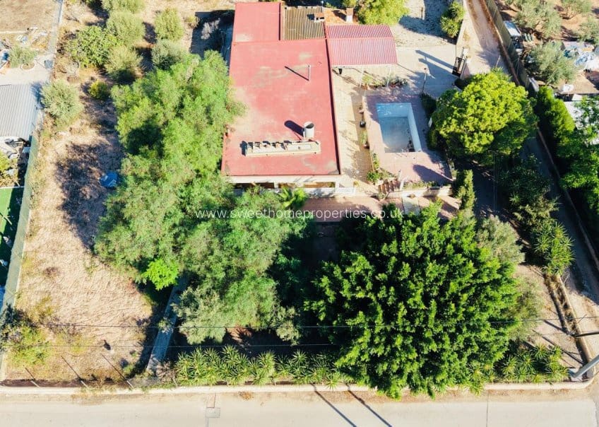 4 soveværelse Finca/Landehus til salg i Crevillente / Crevillent med swimmingpool - € 300.000 (Ref: 10179476)