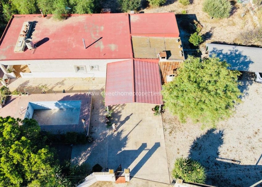 4 soveværelse Finca/Landehus til salg i Crevillente / Crevillent med swimmingpool - € 300.000 (Ref: 10179476)