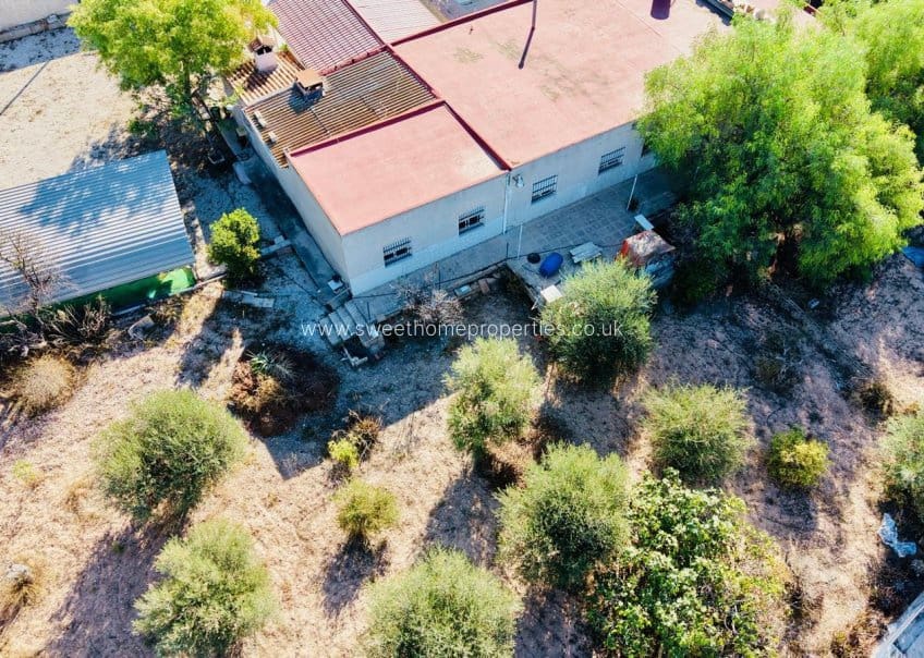 4 soveværelse Finca/Landehus til salg i Crevillente / Crevillent med swimmingpool - € 300.000 (Ref: 10179476)