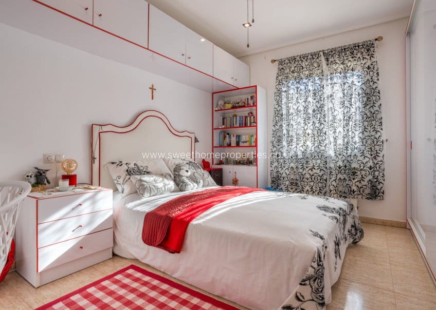 3 soverom Finca/Herregård til salgs i La Zarza med svømmebasseng garasje - € 395 000 (Ref: 10179604)
