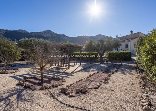 3 soverom Finca/Herregård til salgs i La Zarza, Jumilla med svømmebasseng garasje - € 395 000 (Ref: 10179604)