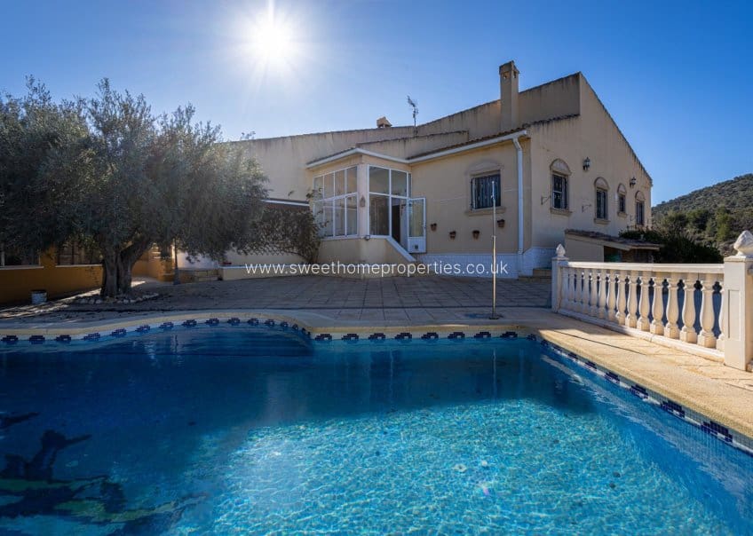 3 soverom Finca/Herregård til salgs i La Zarza med svømmebasseng garasje - € 395 000 (Ref: 10179604)