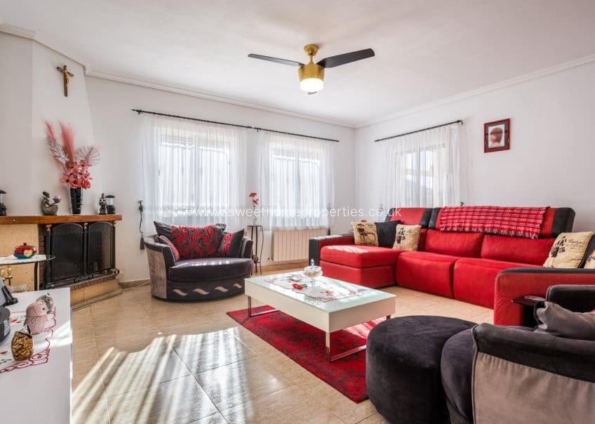 3 soverom Finca/Herregård til salgs i La Zarza med svømmebasseng garasje - € 395 000 (Ref: 10179604)