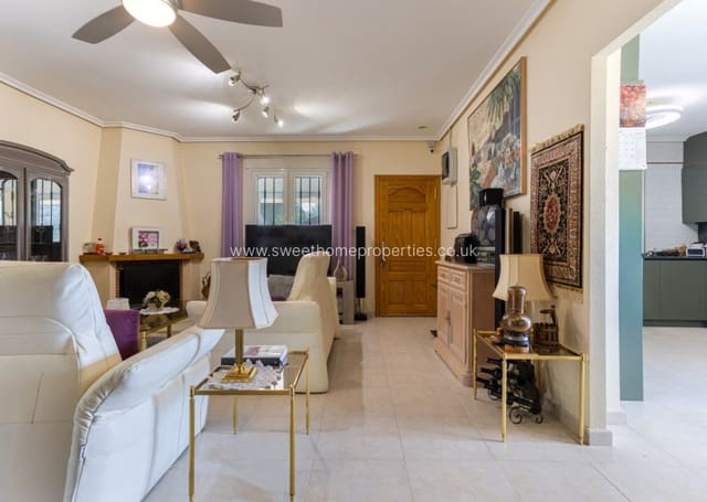 4 chambre Finca/Maison de Campagne à vendre à La Zarza, Jumilla avec piscine garage - 385 000 € (Ref: 10179605)