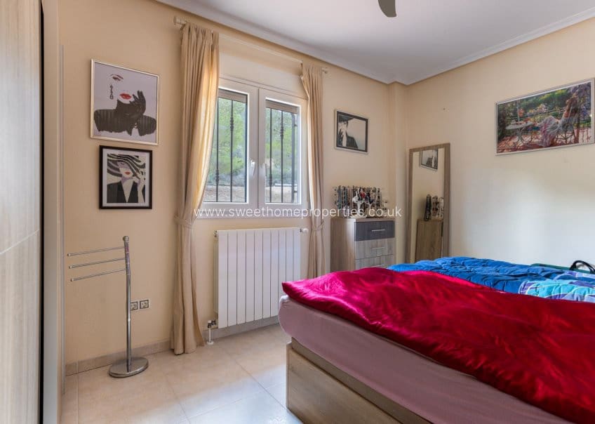 4 chambre Finca/Maison de Campagne à vendre à La Zarza avec piscine garage - 385 000 € (Ref: 10179605)