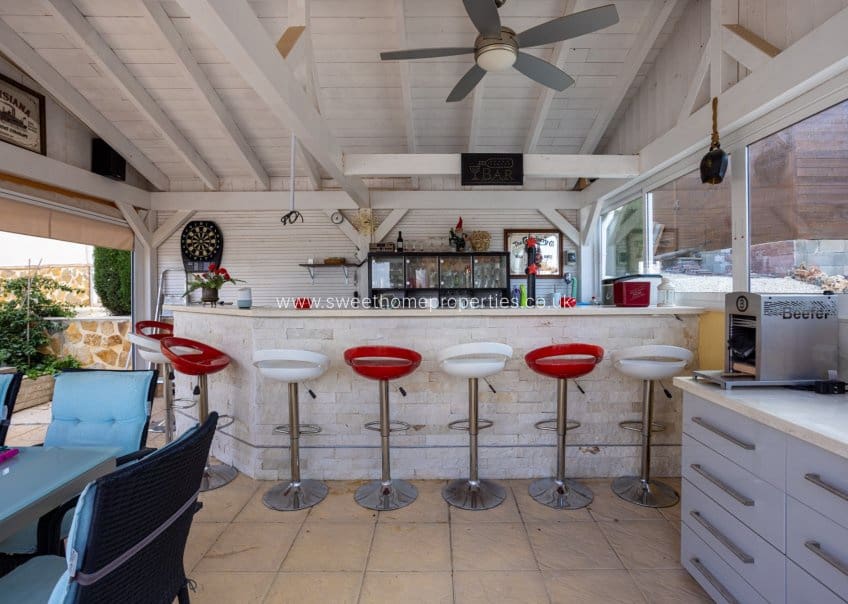 4 chambre Finca/Maison de Campagne à vendre à La Zarza avec piscine garage - 385 000 € (Ref: 10179605)