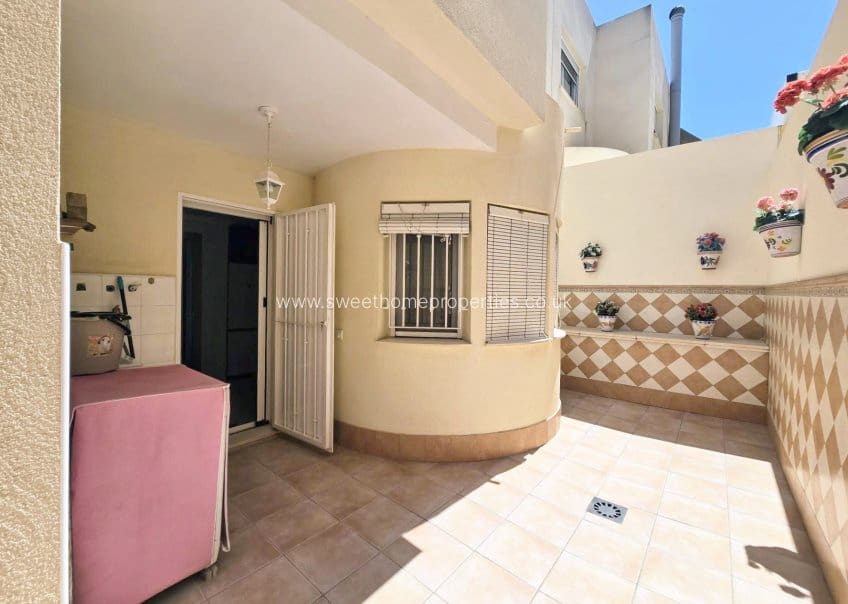 4 slaapkamer Huis te koop in Aspe met garage - € 273.000 (Ref: 10182077)