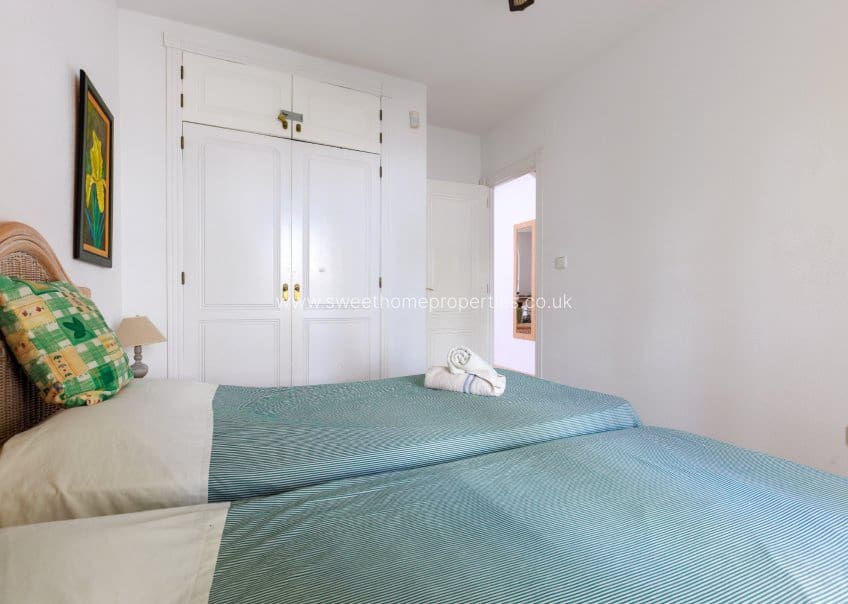 3 bedroom Villa for sale in Las Ramblas Golf with pool garage - € 269,000 (Ref: 10182194)