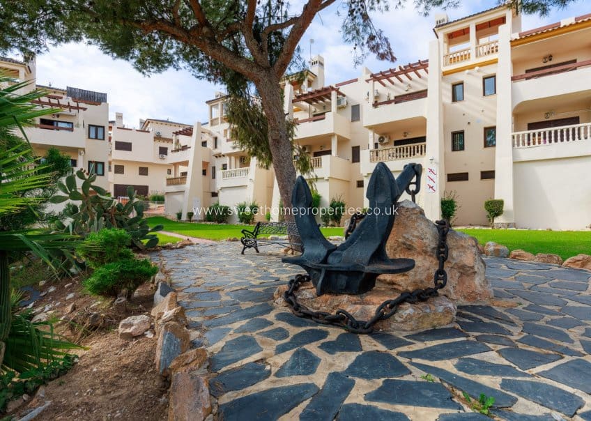 3 bedroom Villa for sale in Las Ramblas Golf with pool garage - € 269,000 (Ref: 10182194)