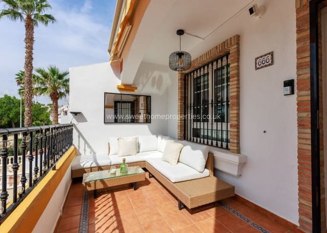 2 soveværelse Byhus til salg i Villamartin, Orihuela med swimmingpool - € 265.000 (Ref: 10182195)