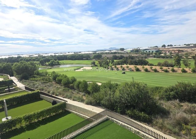 Ático de 2 habitaciones en Pinar de Campoverde, Pilar de la Horadada en venta con piscina garaje - 346.000 € (Ref: 10182196)