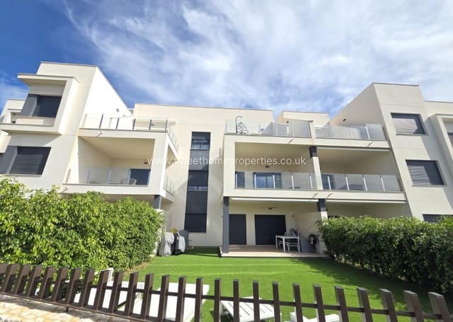 Ático de 2 habitaciones en Pinar de Campoverde, Pilar de la Horadada en venta con piscina garaje - 346.000 € (Ref: 10182196)
