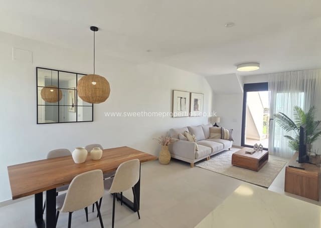 Ático de 2 habitaciones en Pinar de Campoverde, Pilar de la Horadada en venta con piscina garaje - 346.000 € (Ref: 10182196)
