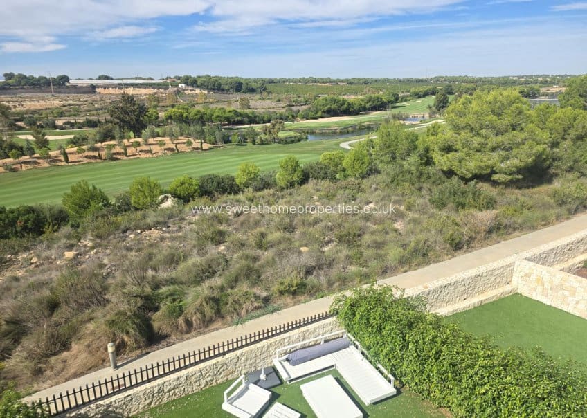 Ático de 2 habitaciones en Pilar de la Horadada en venta con piscina garaje - 346.000 € (Ref: 10182196)