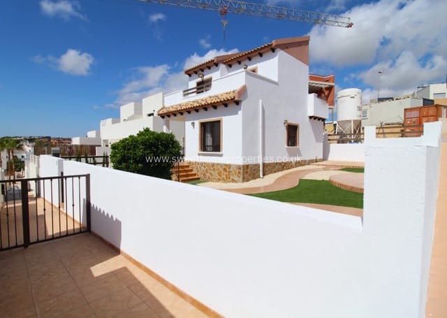 3 quarto Moradia para venda em Villamartin, Orihuela com piscina garagem - 268 880 € (Ref: 2114439)