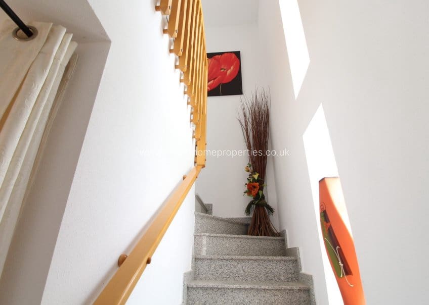 3 quarto Moradia para venda em Villamartin com piscina garagem - 268 880 € (Ref: 2114439)