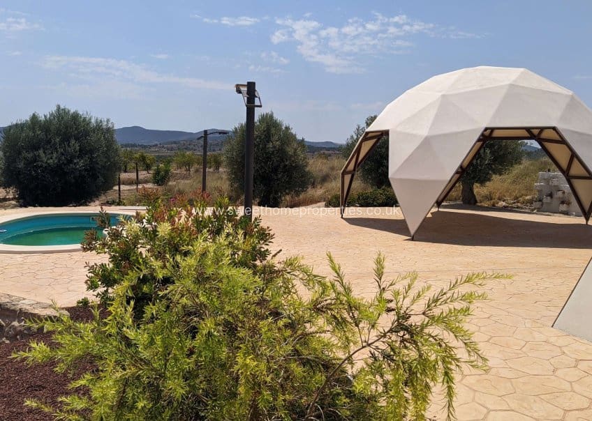 Finca/Casa Rural de 4 habitaciones en Pinoso en venta con garaje - 310.800 € (Ref: 5936156)