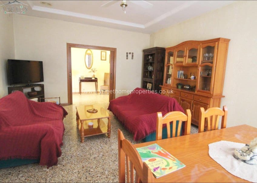 Finca/Casa Rural de 6 habitaciones en Elche / Elx en venta con piscina garaje - 350.000 € (Ref: 9571664)