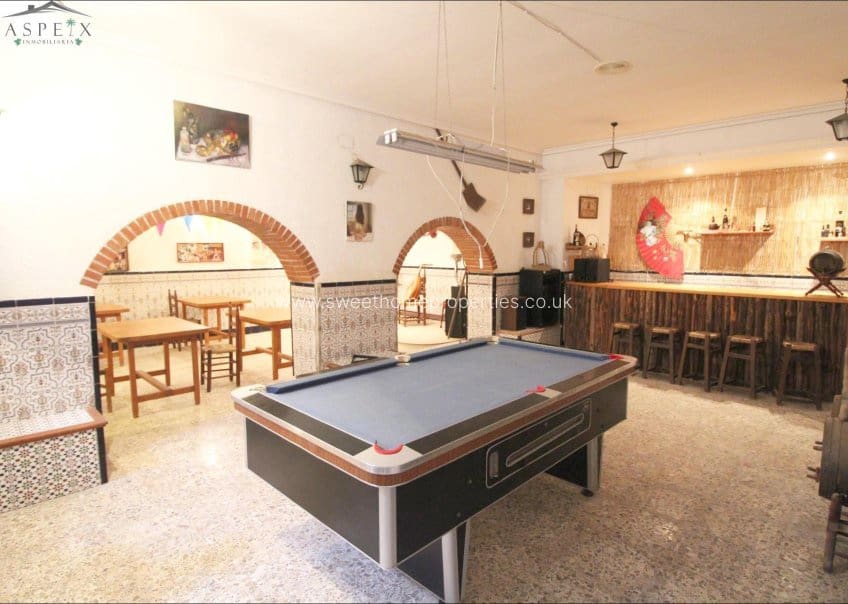 Finca/Casa Rural de 6 habitaciones en Elche / Elx en venta con piscina garaje - 350.000 € (Ref: 9571664)