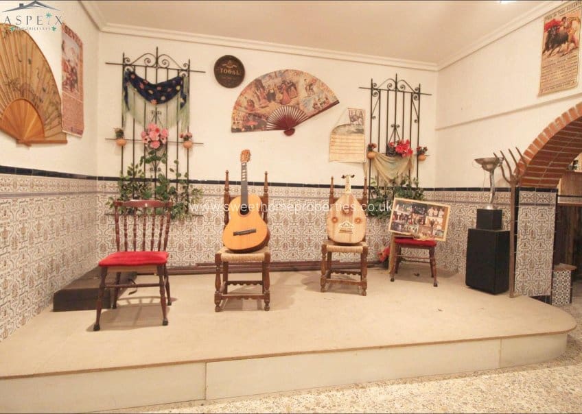 Finca/Casa Rural de 6 habitaciones en Elche / Elx en venta con piscina garaje - 350.000 € (Ref: 9571664)