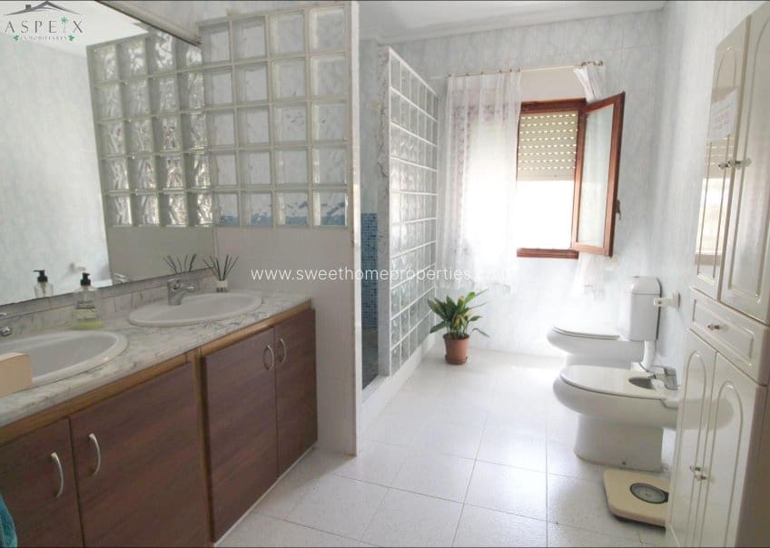 Finca/Casa Rural de 6 habitaciones en Elche / Elx en venta con piscina garaje - 350.000 € (Ref: 9571664)