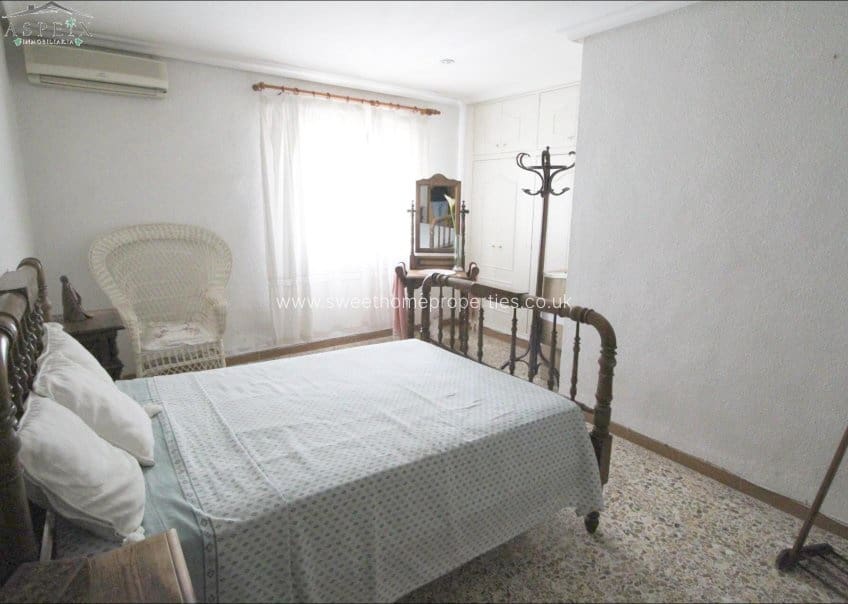 Finca/Casa Rural de 6 habitaciones en Elche / Elx en venta con piscina garaje - 350.000 € (Ref: 9571664)