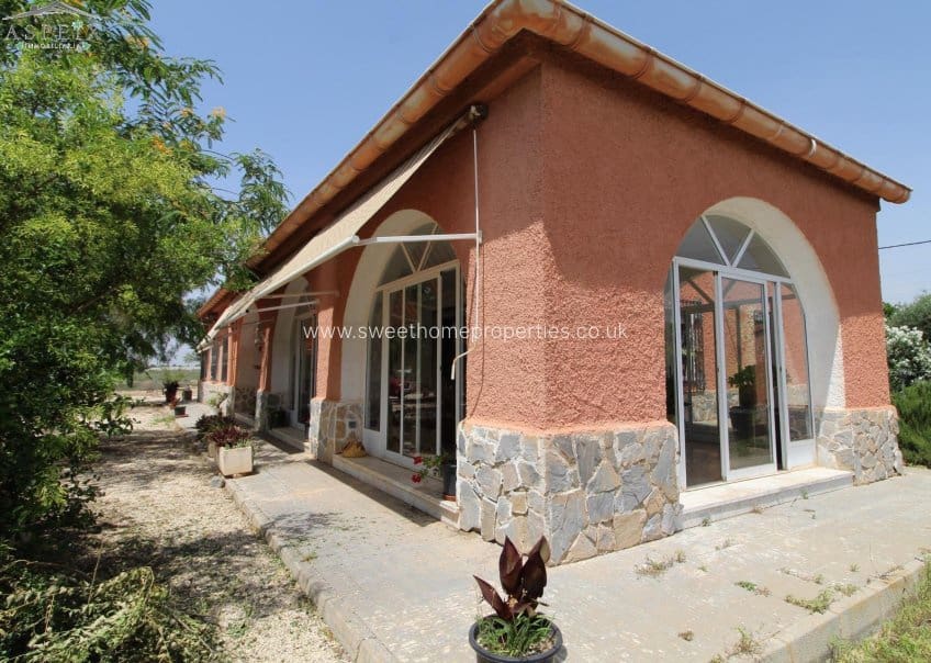 Finca/Casa Rural de 6 habitaciones en Elche / Elx en venta con piscina garaje - 350.000 € (Ref: 9571664)