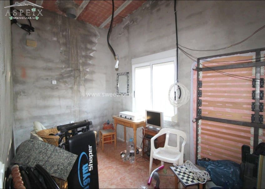 2 soverom Finca/Herregård til salgs i Aspe med svømmebasseng garasje - € 166 000 (Ref: 9571665)