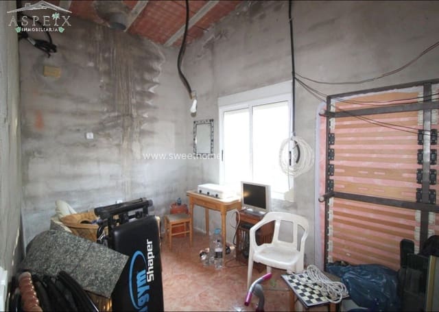 2 soveværelse Finca/Landehus til salg i Aspe med swimmingpool garage - € 166.000 (Ref: 9571665)