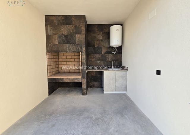 3 soveværelse Finca/Landehus til salg i Aspe med swimmingpool garage - € 270.000 (Ref: 9571666)