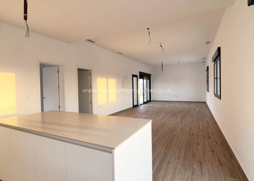 Chalet de 3 habitaciones en Aspe en venta con piscina garaje - 278.000 € (Ref: 9571667)