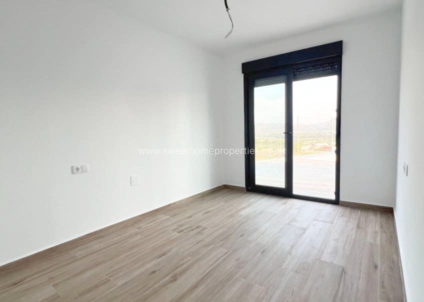 Chalet de 3 habitaciones en Aspe en venta con piscina garaje - 278.000 € (Ref: 9571667)