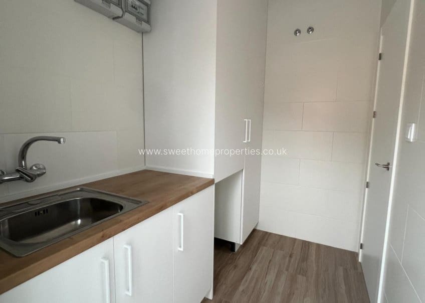 Chalet de 3 habitaciones en Aspe en venta con piscina garaje - 278.000 € (Ref: 9571667)