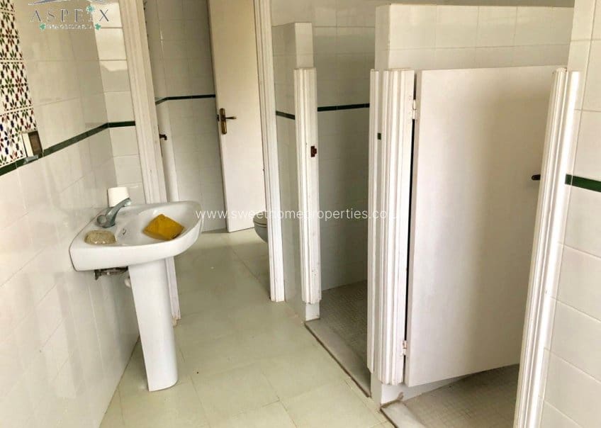 4 quarto Quinta/Casa Rural para venda em Elche / Elx com piscina garagem - 650 000 € (Ref: 9571668)