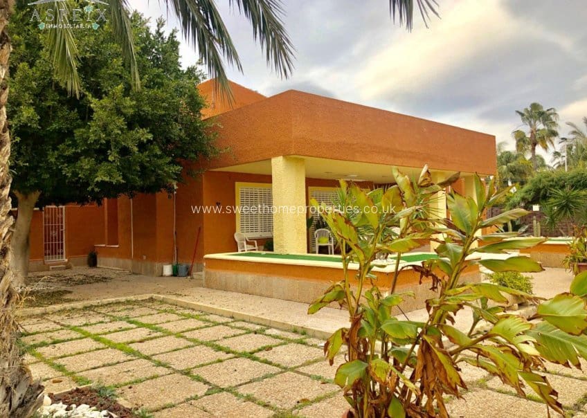 4 quarto Quinta/Casa Rural para venda em Elche / Elx com piscina garagem - 650 000 € (Ref: 9571668)