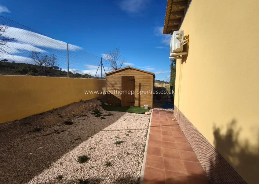 Finca/Casa Rural de 3 habitaciones en Hondón de los Frailes en venta con piscina garaje - 285.000 € (Ref: 9571669)